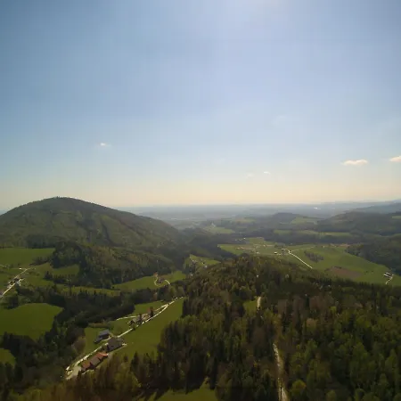 Zetzhirsch Διαμέρισμα *