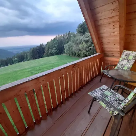 Zetzhirsch 아파트