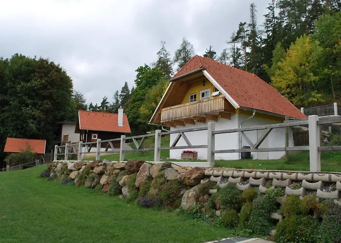 Zetzhirsch Lägenhet *