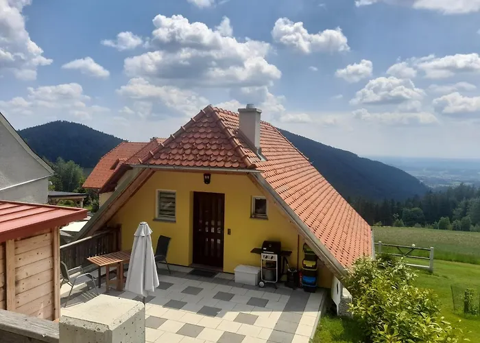 Zetzhirsch Διαμέρισμα Weiz